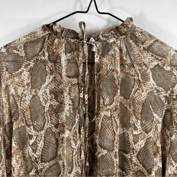 MANGO Women's Snake Print Blouse | Size 4 - Picture 6 of 12